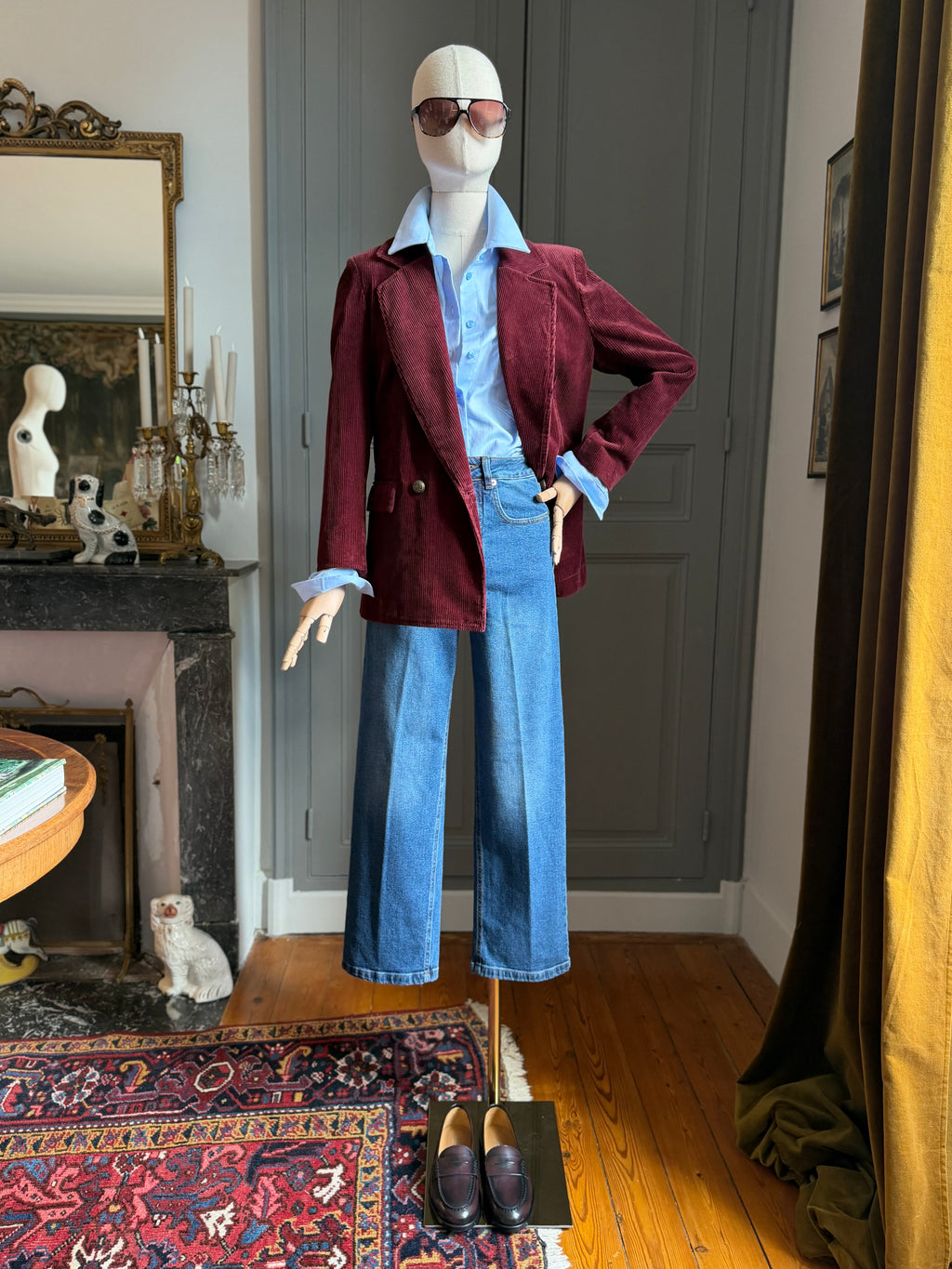 High-waisted cigarette jeans