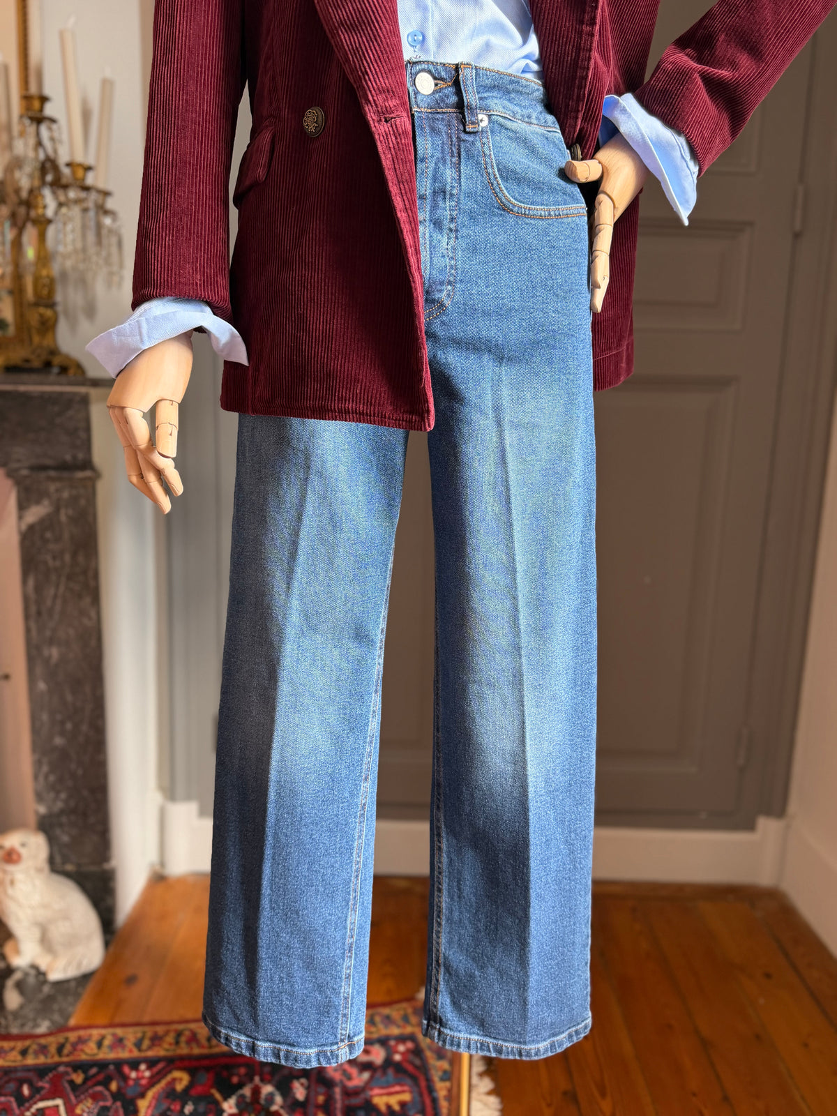 High-waisted cigarette jeans