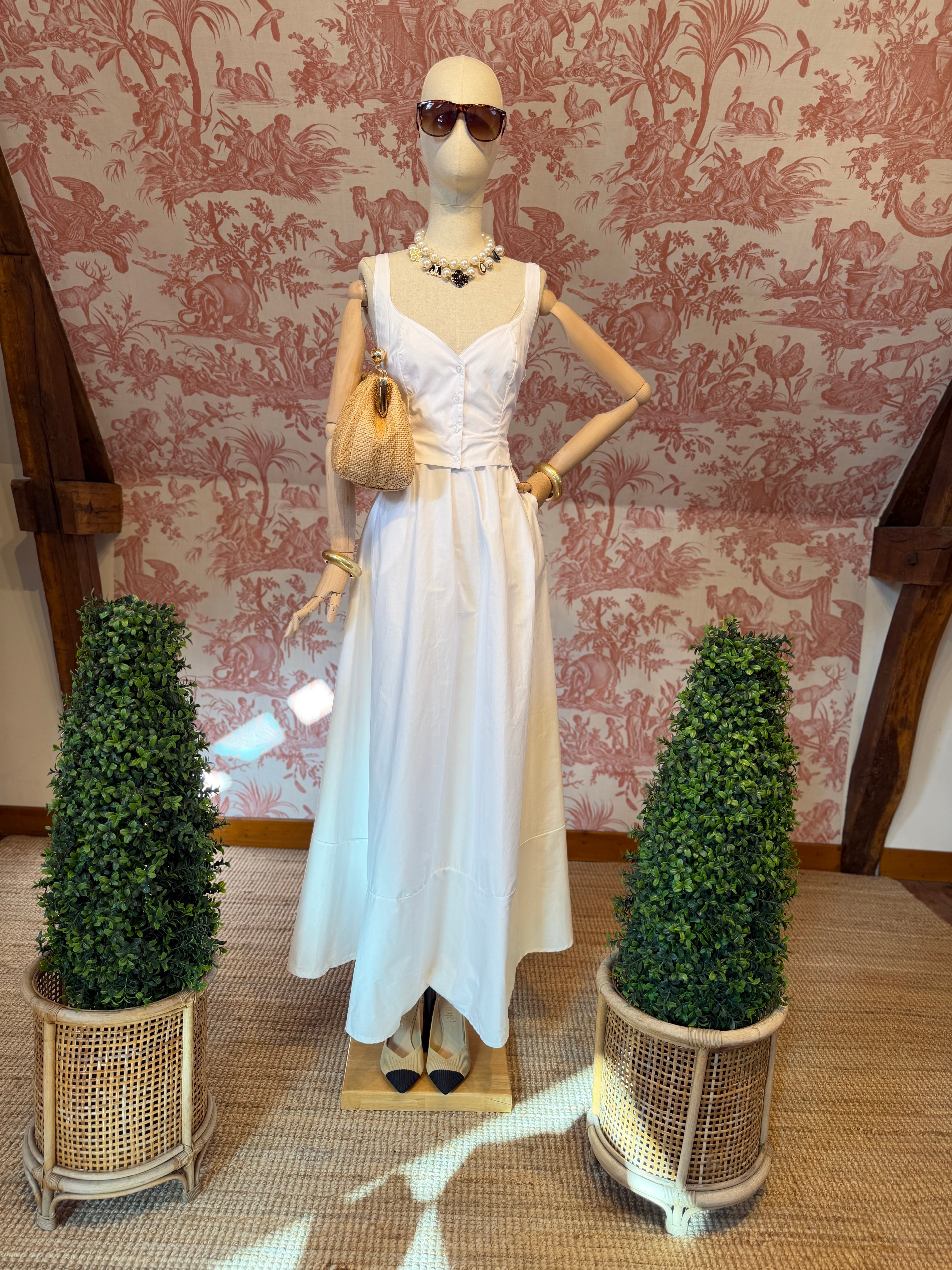 Long white dress