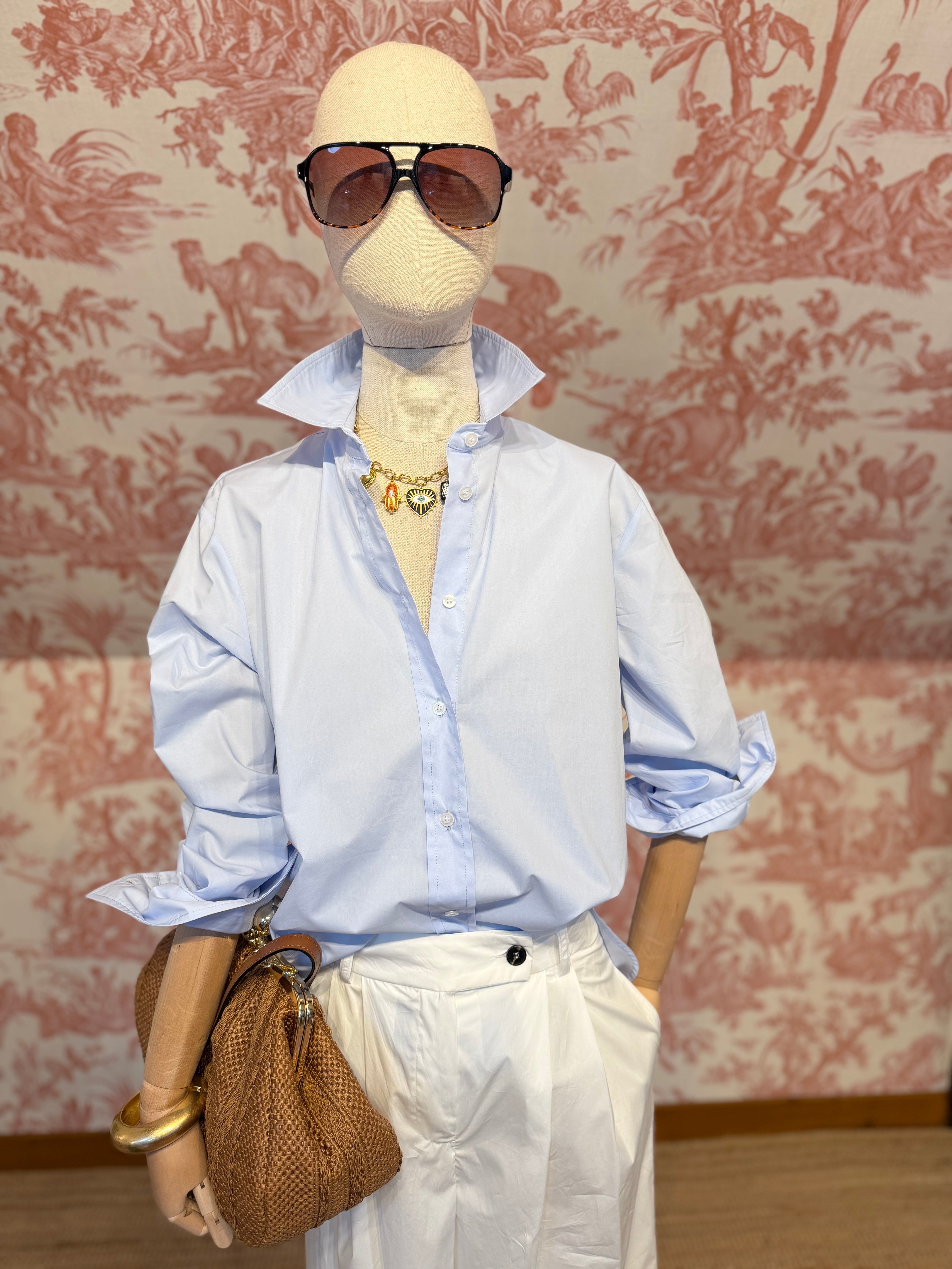 Camicia azzurra