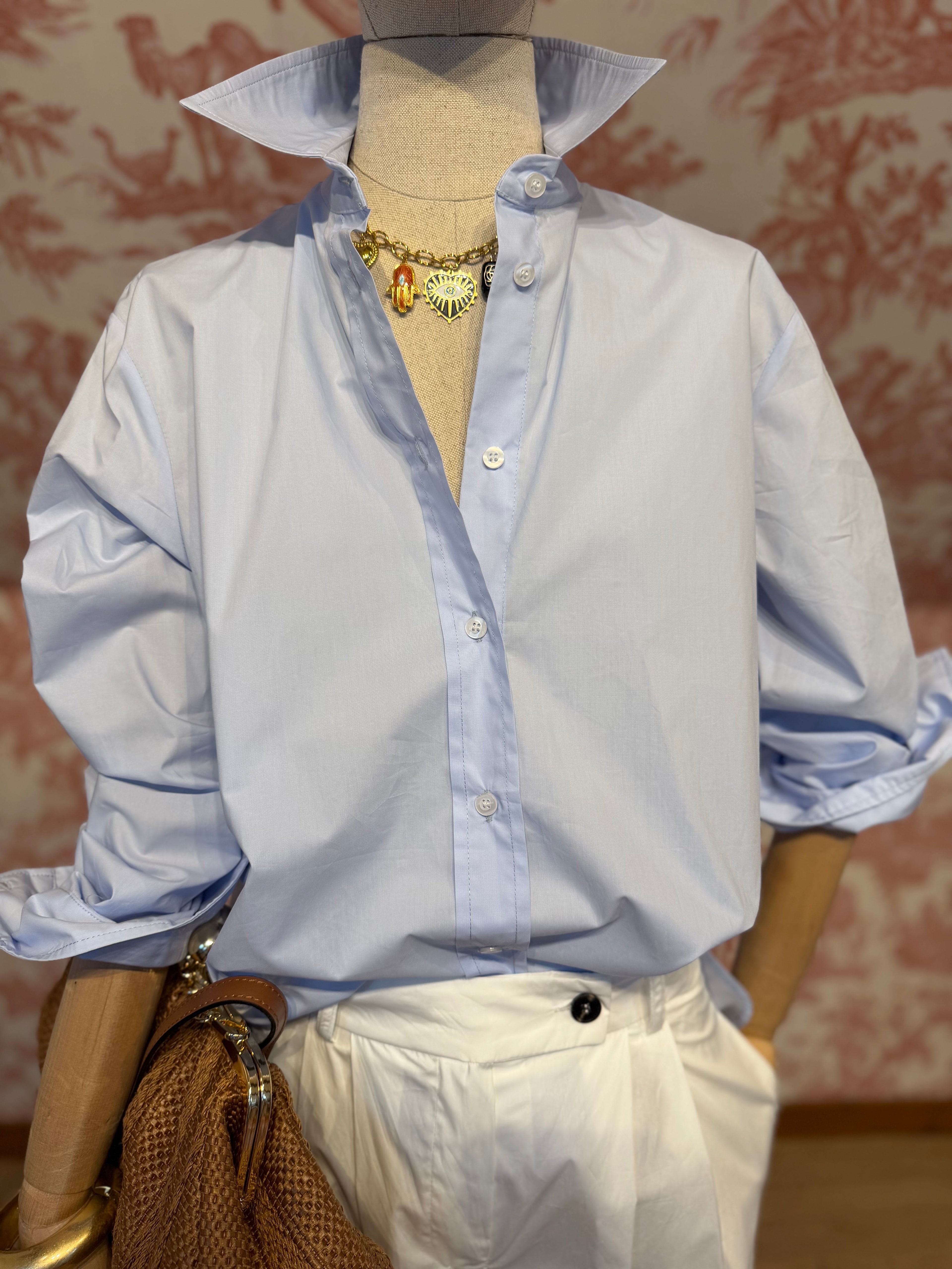 Camicia azzurra