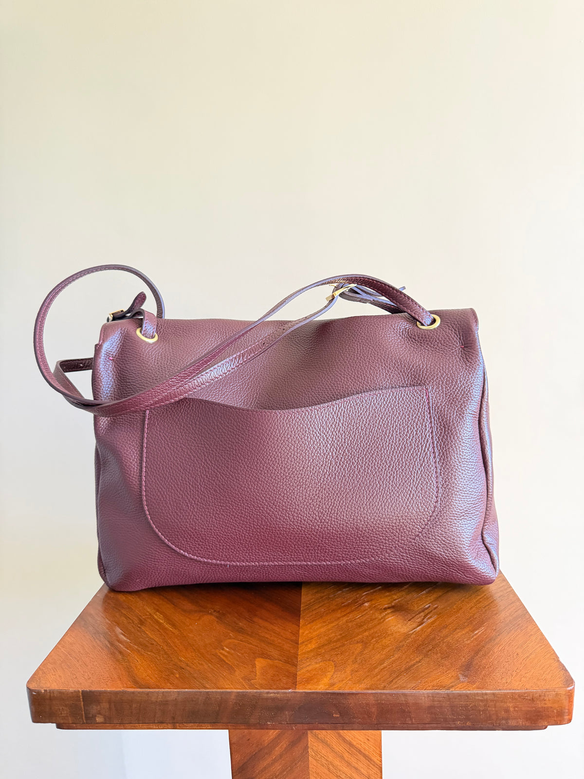 Maxi Flap bag burgundy