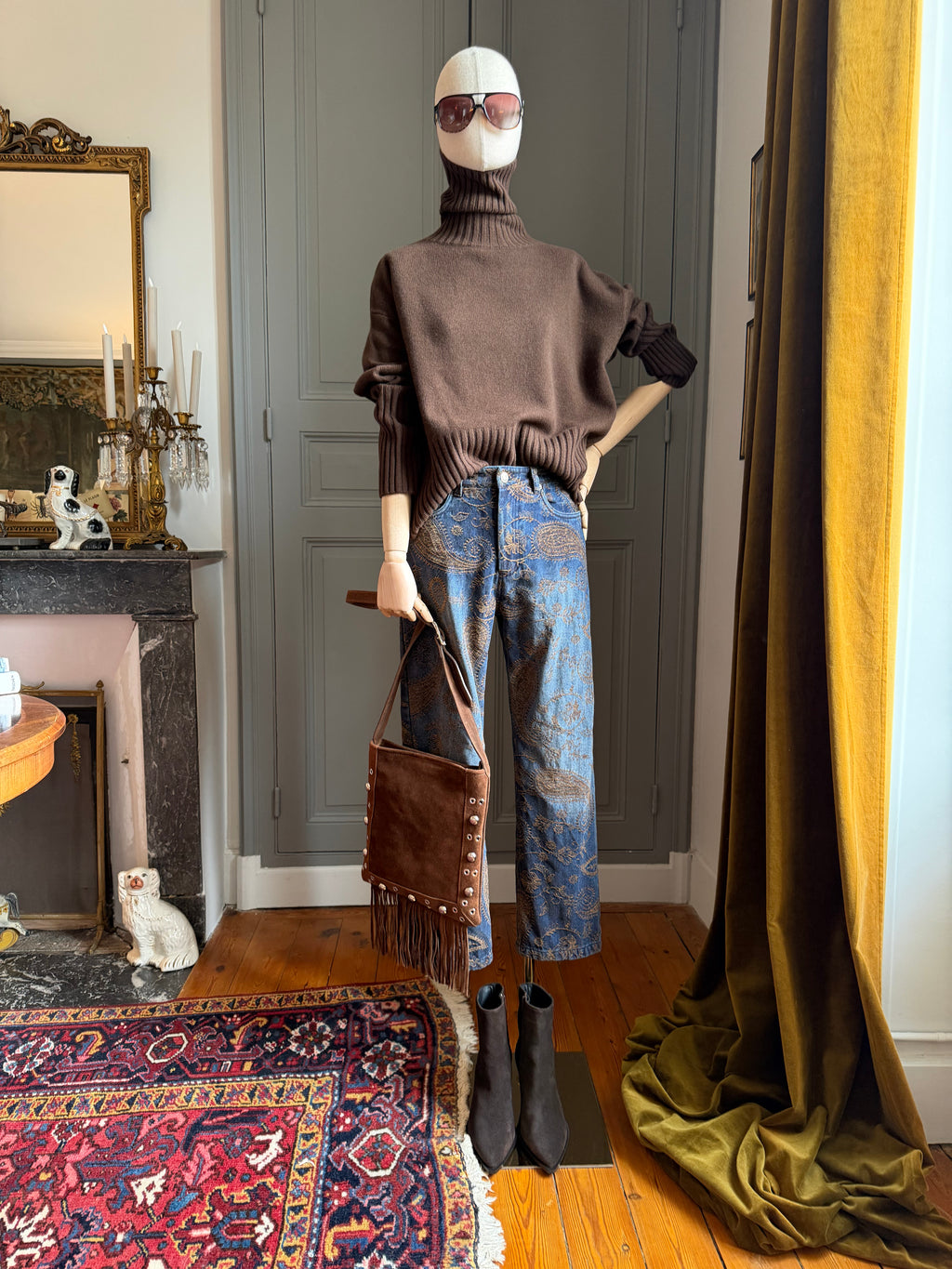 Jeans ricami paisley