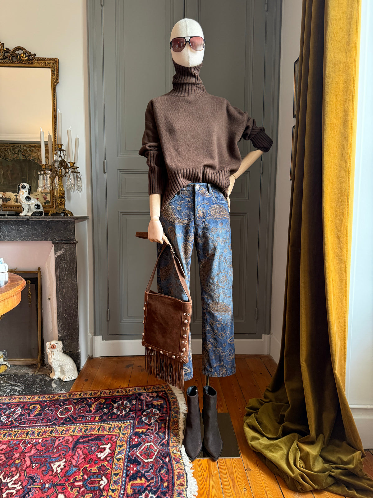 Jeans ricami paisley