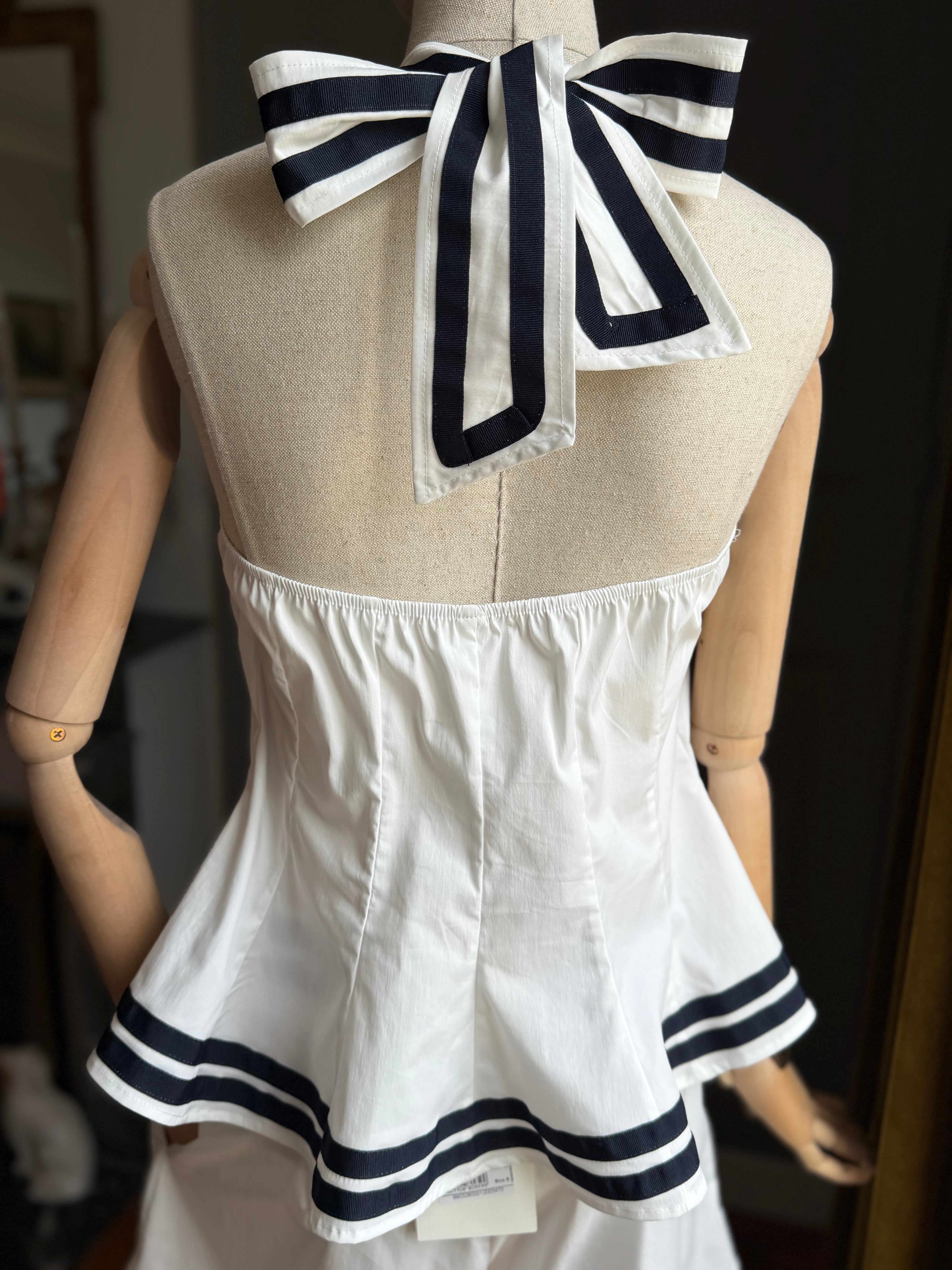 Completo bianco blu