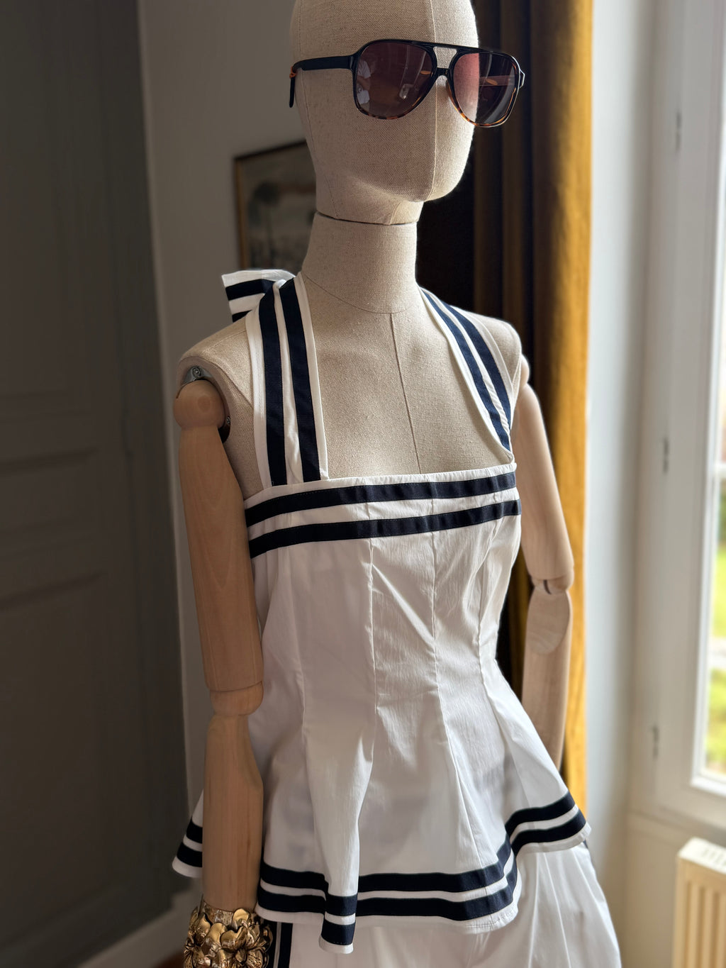 Completo bianco blu