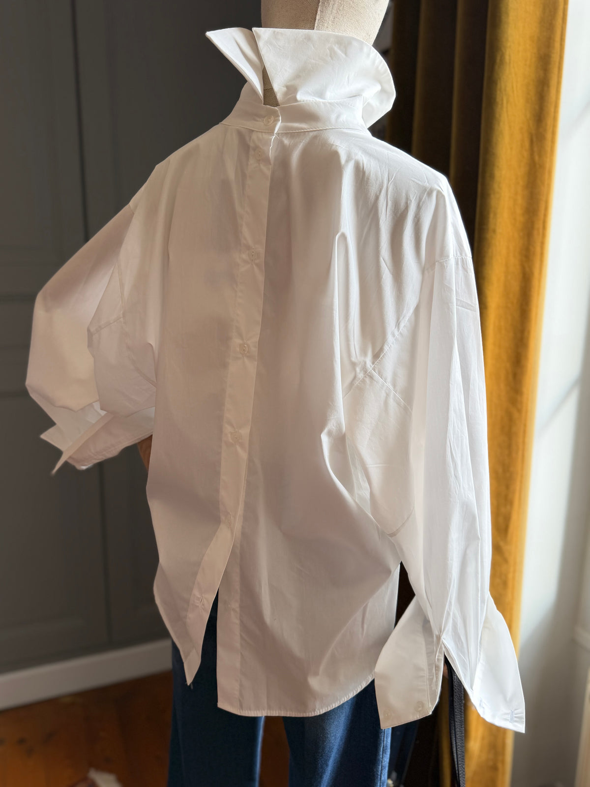 Camicia bianca couture