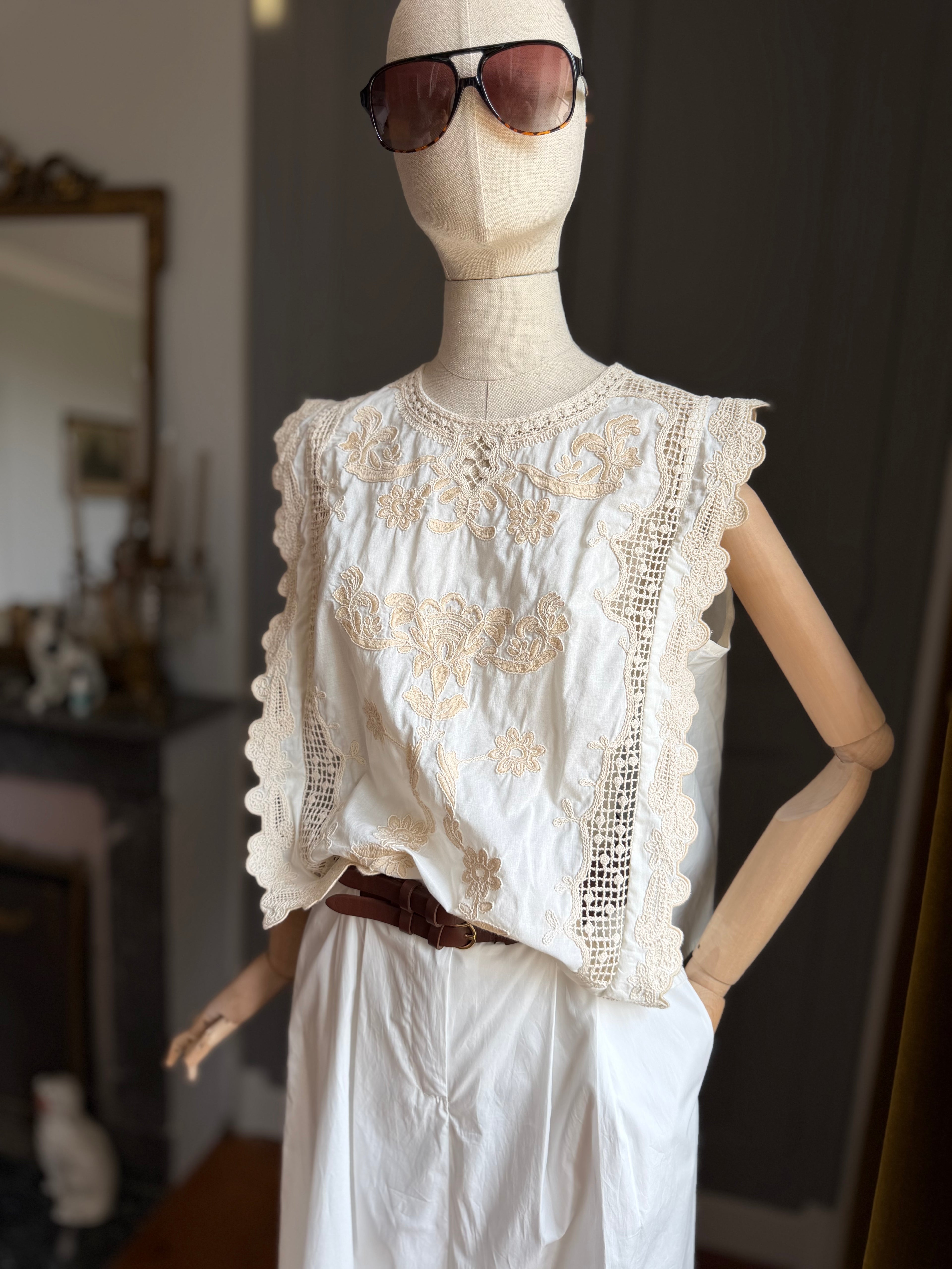 Top cotone ricami