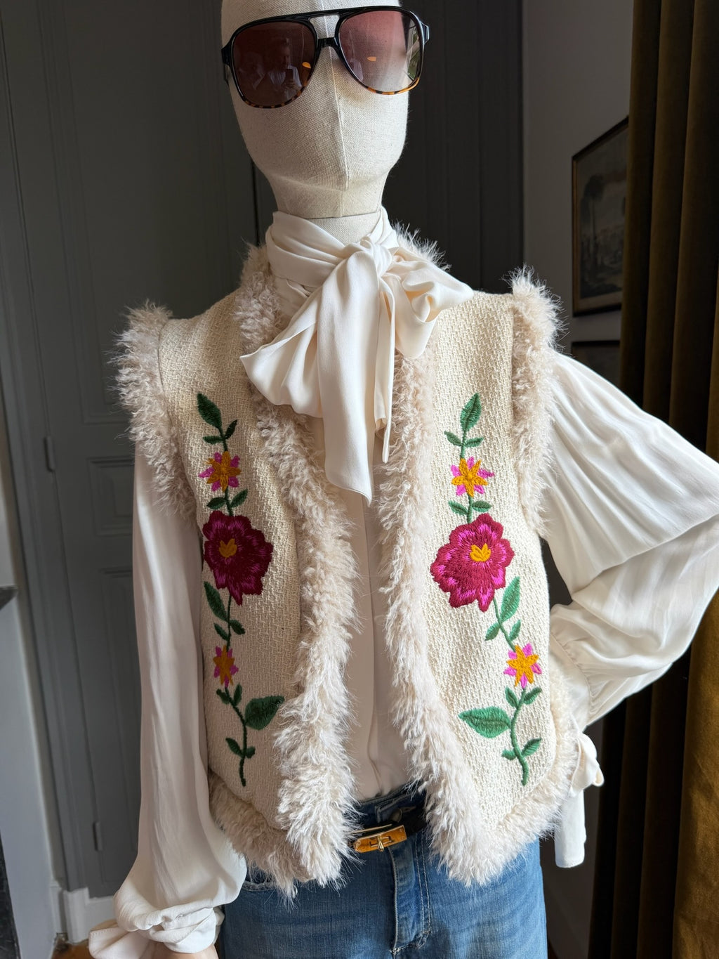Embroidered and fur gilet