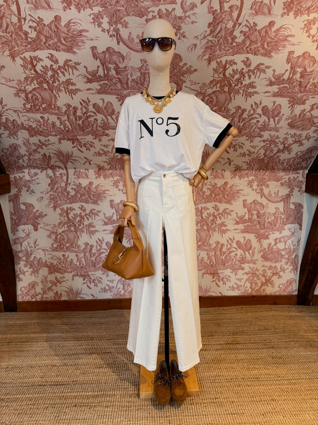 White T-shirt no. 5