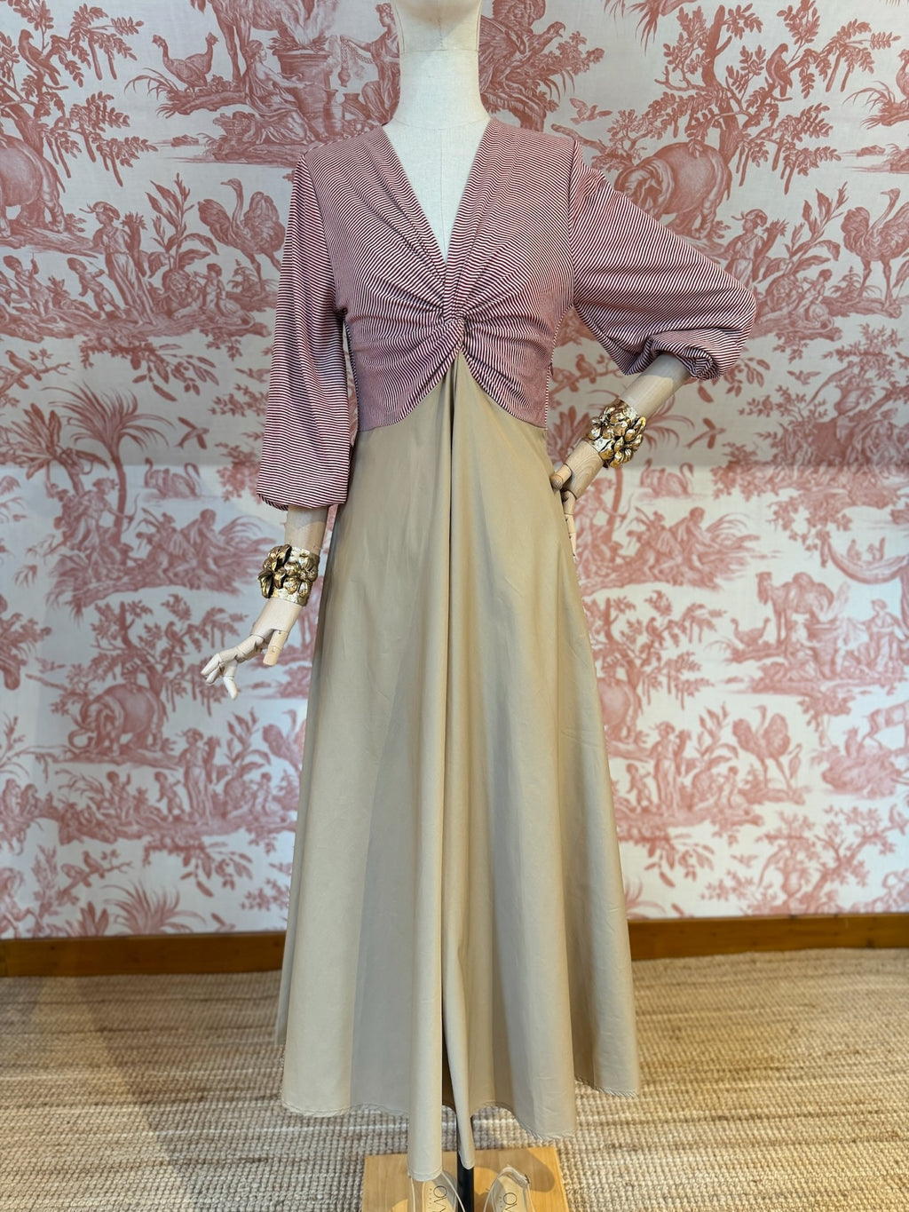 Knot dress