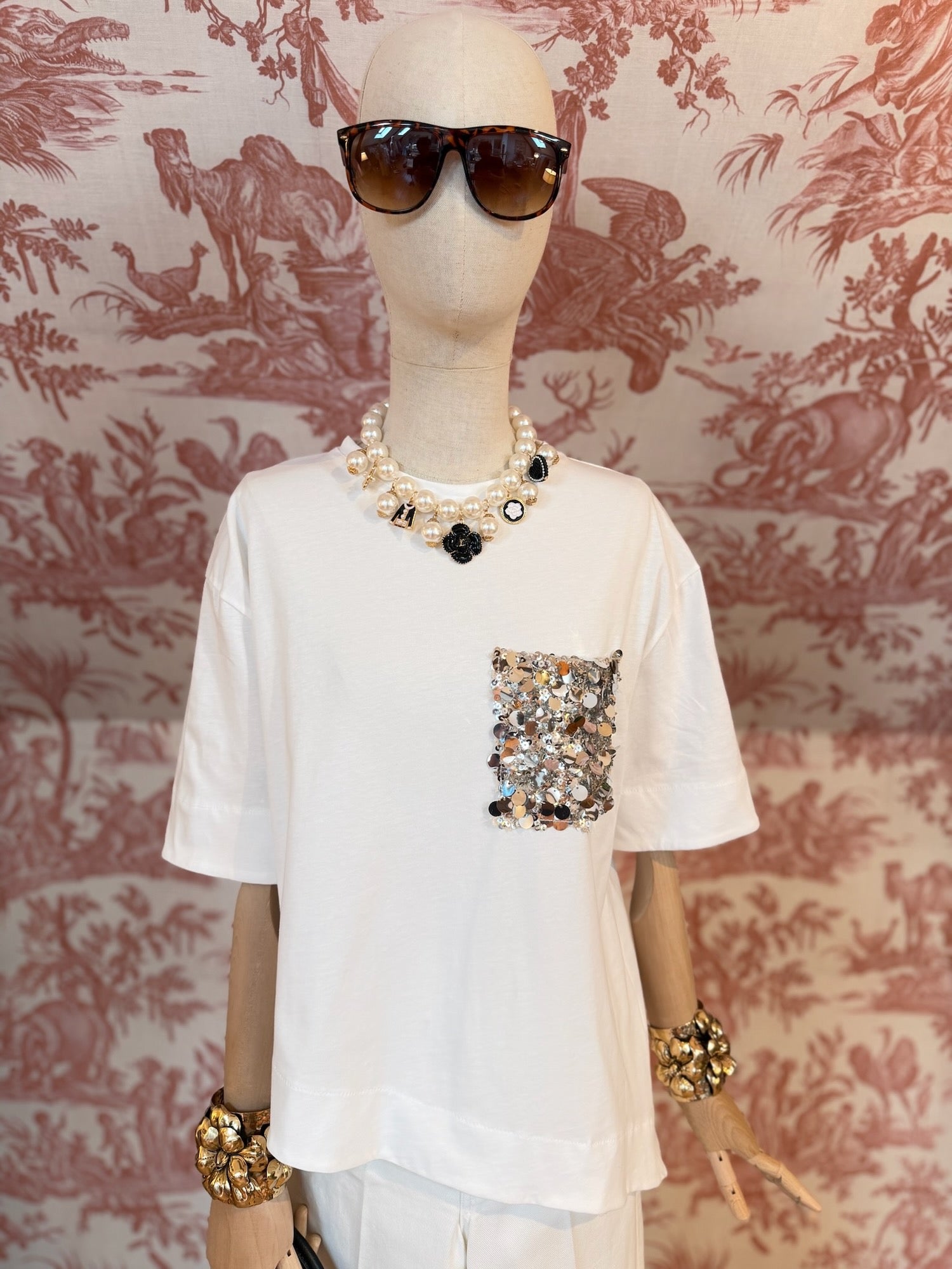 T-shirt