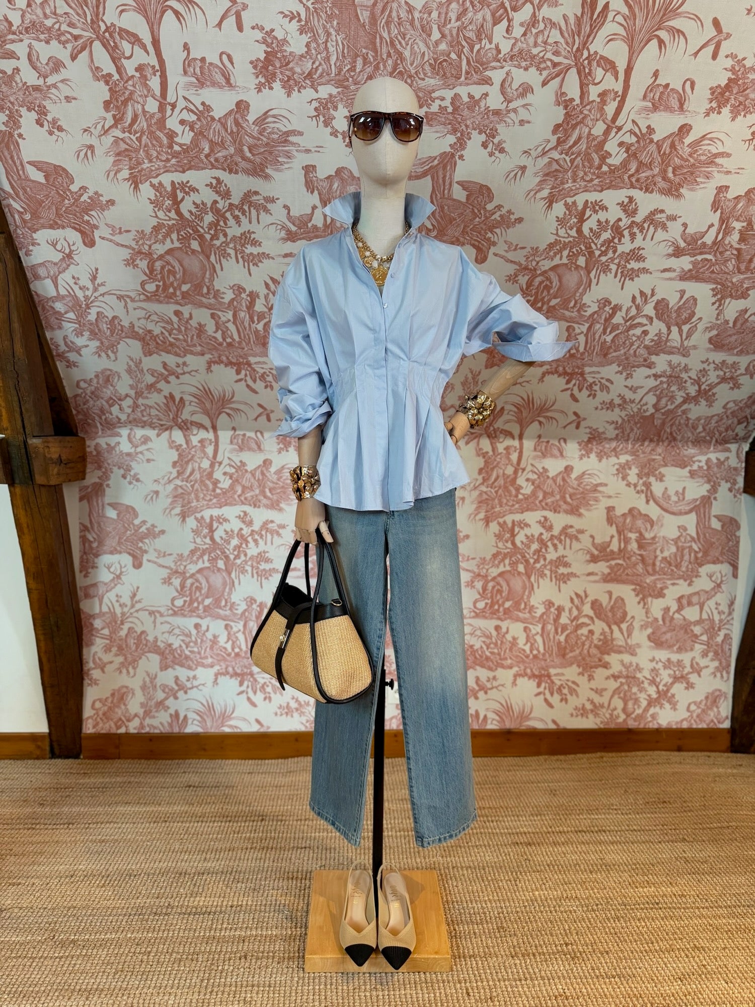 Pleated light blue shirt