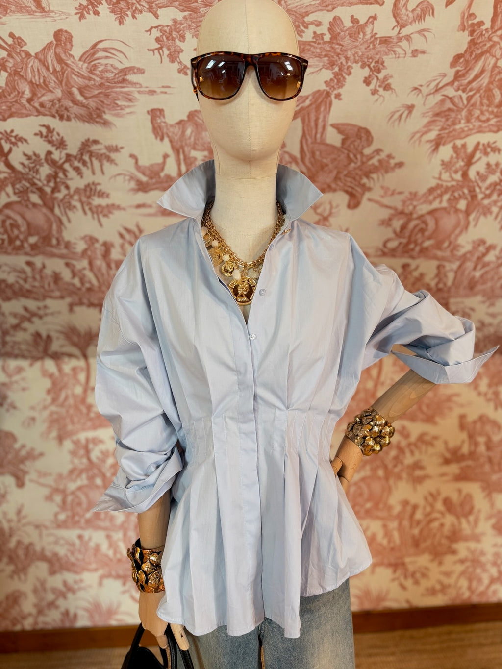 Pleated light blue shirt