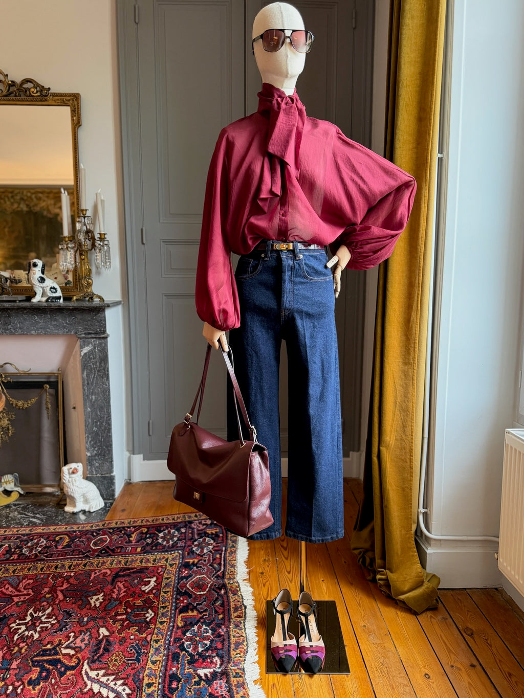 High-waisted cigarette jeans