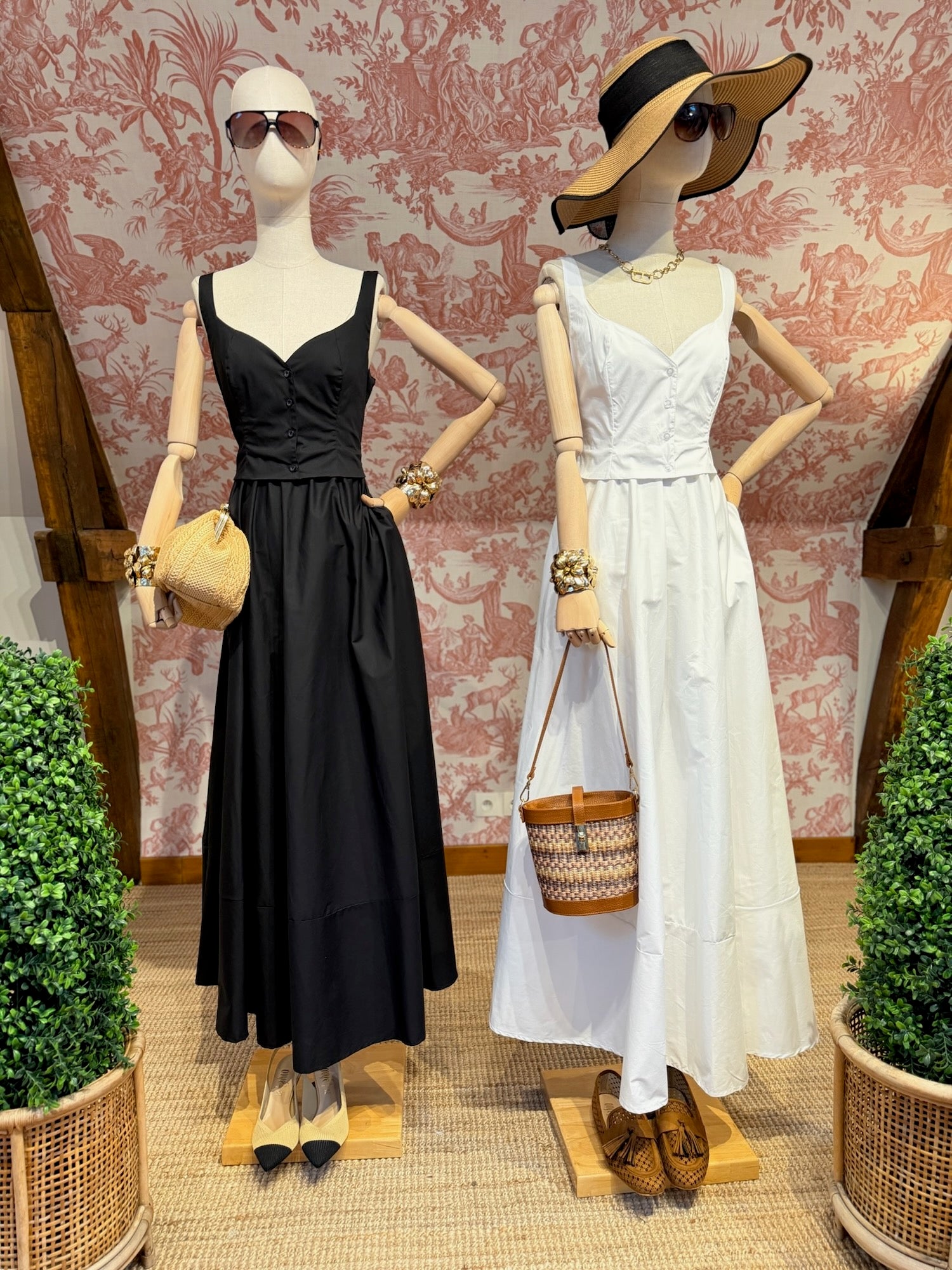 Long black dress