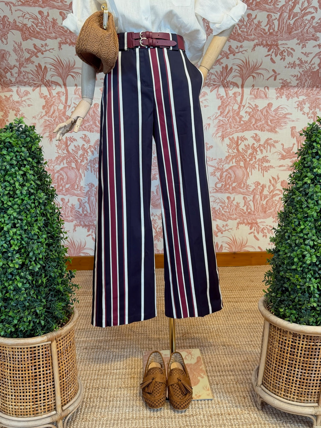 Pantalone blu righe