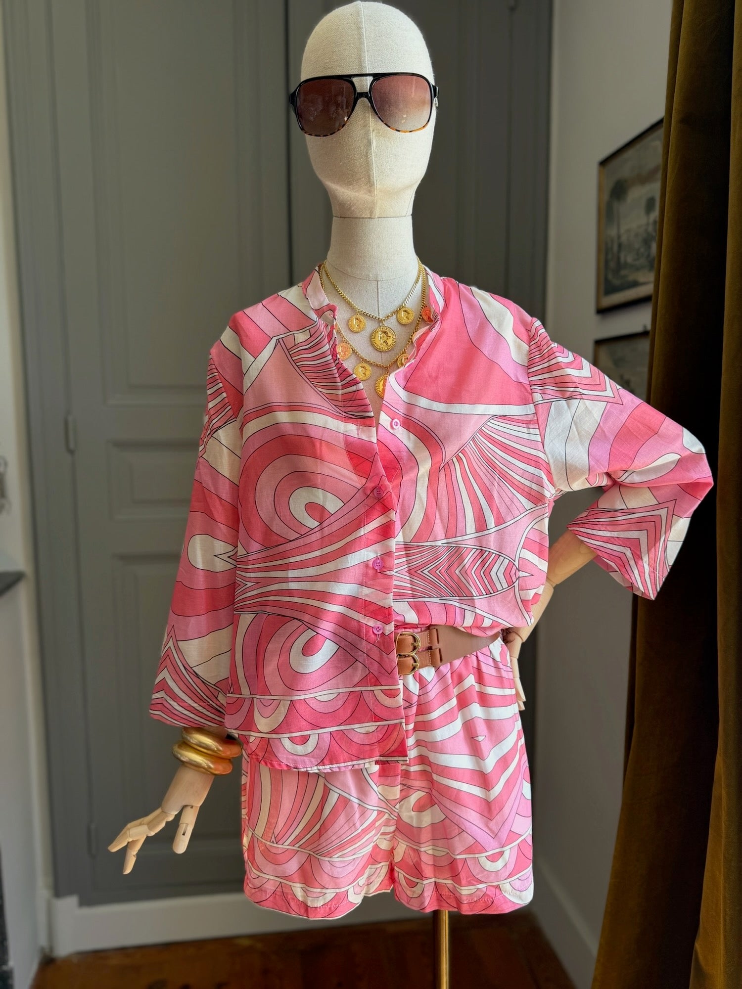 Completo fantasia Sixties